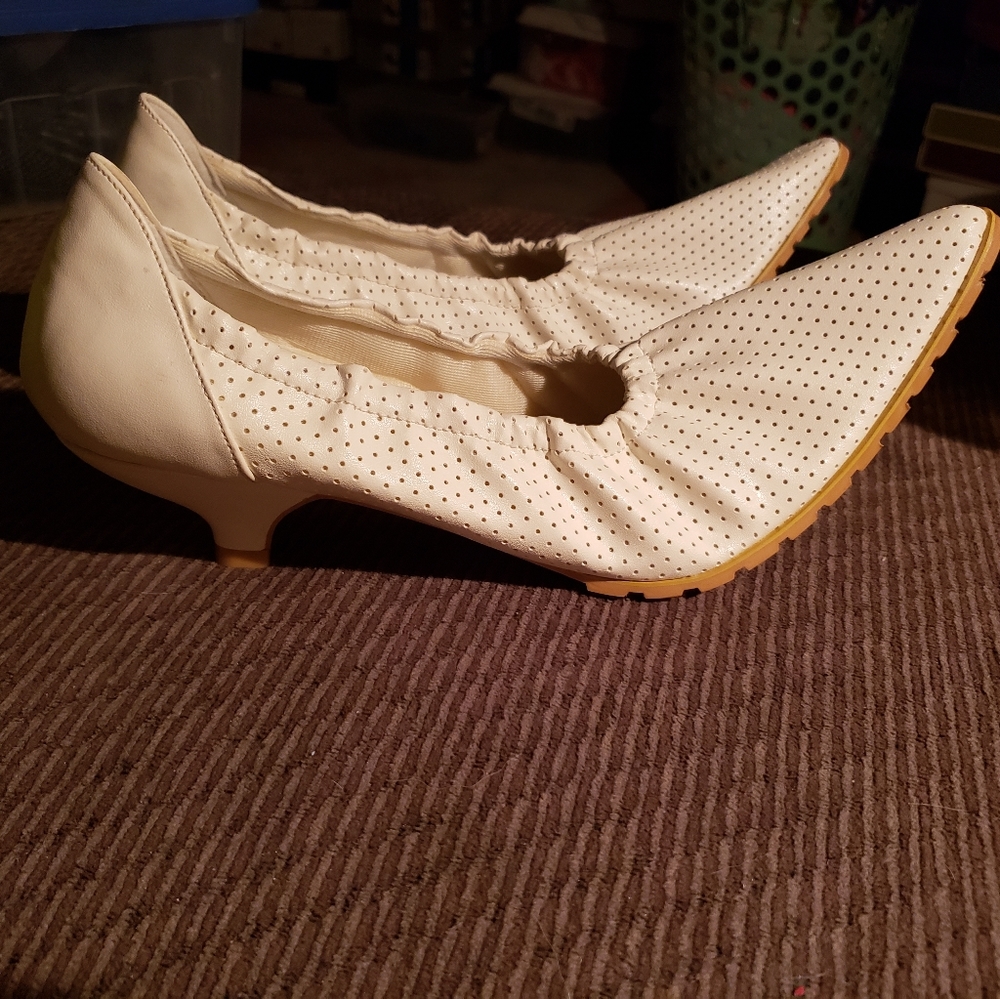 Lady's Shoes